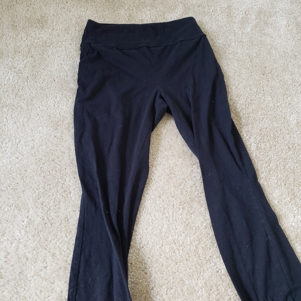 Black leggings